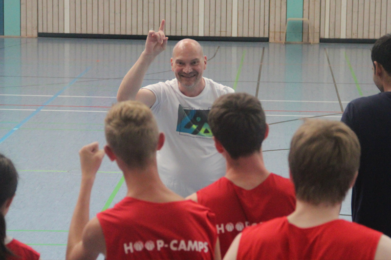 Trainer Basketballcamp